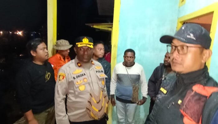 Breaking News, Banjir Bandang Terjang Kampung Jim di Pegaf, 19 Orang Hilang – Tim Gabungan Lakukan Pencarian Intensif