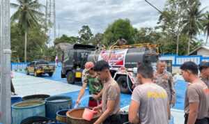 Setetes Harapan di Tengah Kemarau, Kepedulian Polres Natuna di Desa Setetes Harapan di Tengah Kemarau, Kepedulian Polres Natuna di Desa Binjai