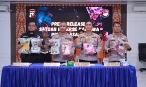 Sat Resnarkoba Polres Asahan Kembali Ungkap 18 Kg Sabu dan Sat Resnarkoba Polres Asahan Kembali Ungkap 18 Kg Sabu dan Ribuan Butir Pil Ekstasi
