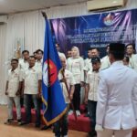 Roy Parlin Kembali Nahkodai PJN: Momen Hangat Pelantikan Pengurus Baru Roy Parlin Kembali Nahkodai PJN: Momen Hangat Pelantikan Pengurus Baru Persatuan Jurnalis Natuna