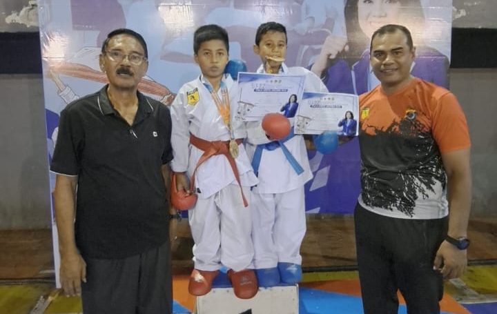 Bripka Andri Erasmus Pelatih Karate Bertangan Dingin di Polda NTT Bripka Andri Erasmus Pelatih Karate Bertangan Dingin di Polda NTT