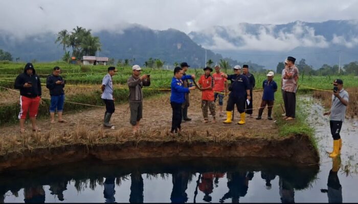Sempat Heboh Jadi Tempat Ambil “Obat”, Sinkhole di Situjuah Akhirnya Diperiksa Tim Ahli