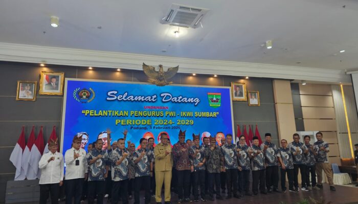 PWI dan IKWI Sumbar Dilantik Setelah Dinamika Organisasi, Fokus Jadi Mitra Strategis Pemerintah