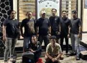 Ke Sekolah Sore-sore Bukan Mau Belajar, Pria Ini Malah Angkut Barang Orang